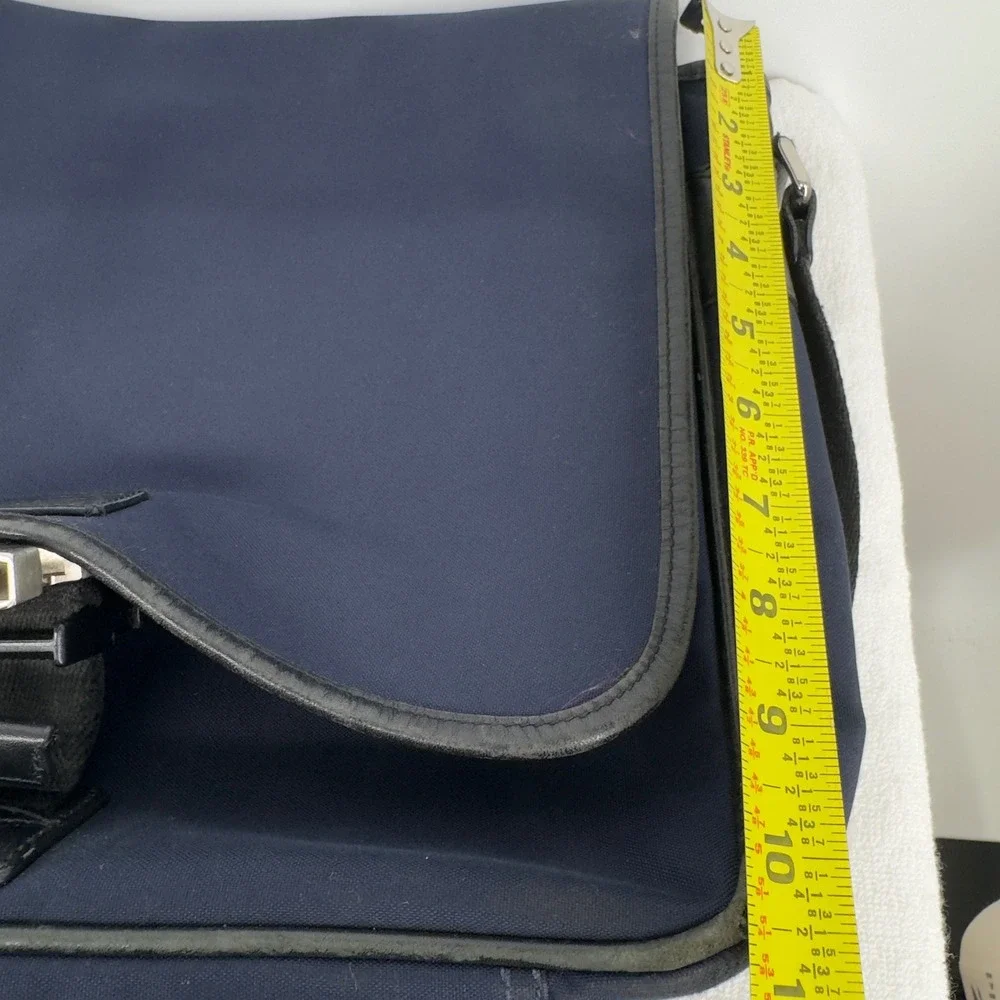 Coach Leatherware Navy Blue Canvas Leather Messenger Bag Crossbody J2S-6424